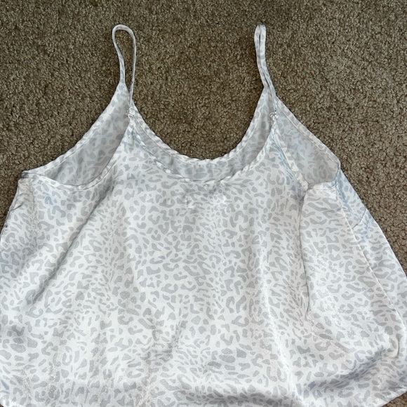 Colsie Tank - Picture 4 of 4